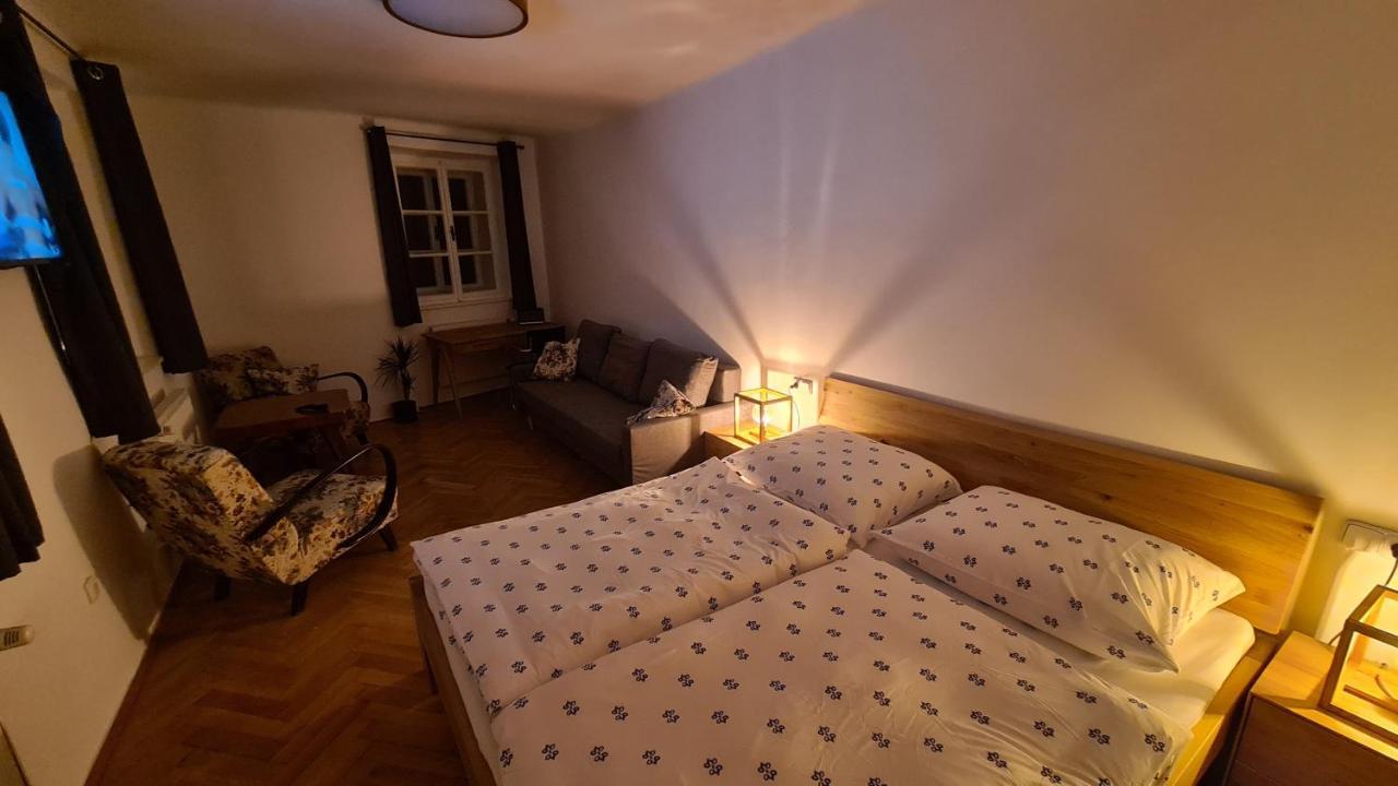 Konselsky Senk Domazlice Hotell Exteriör bild