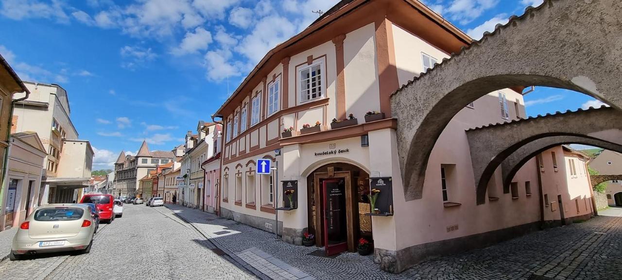 Konselsky Senk Domazlice Hotell Exteriör bild